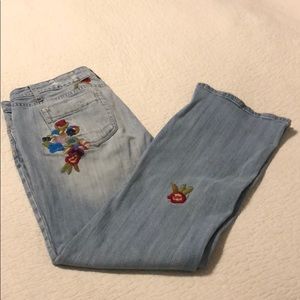 Cute Vertigo jeans!